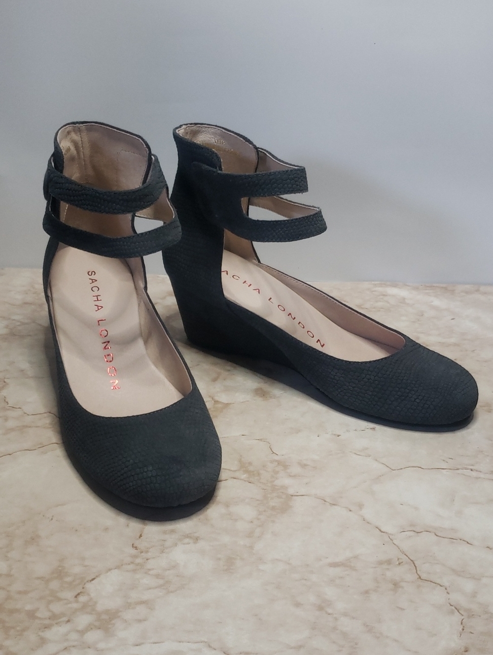 Sacha London Gray Double Ankle-Strap Wedge Pumps Size 7